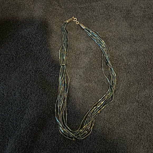 BKE mini 12 roll green necklace very tiny beads - Picture 1 of 4